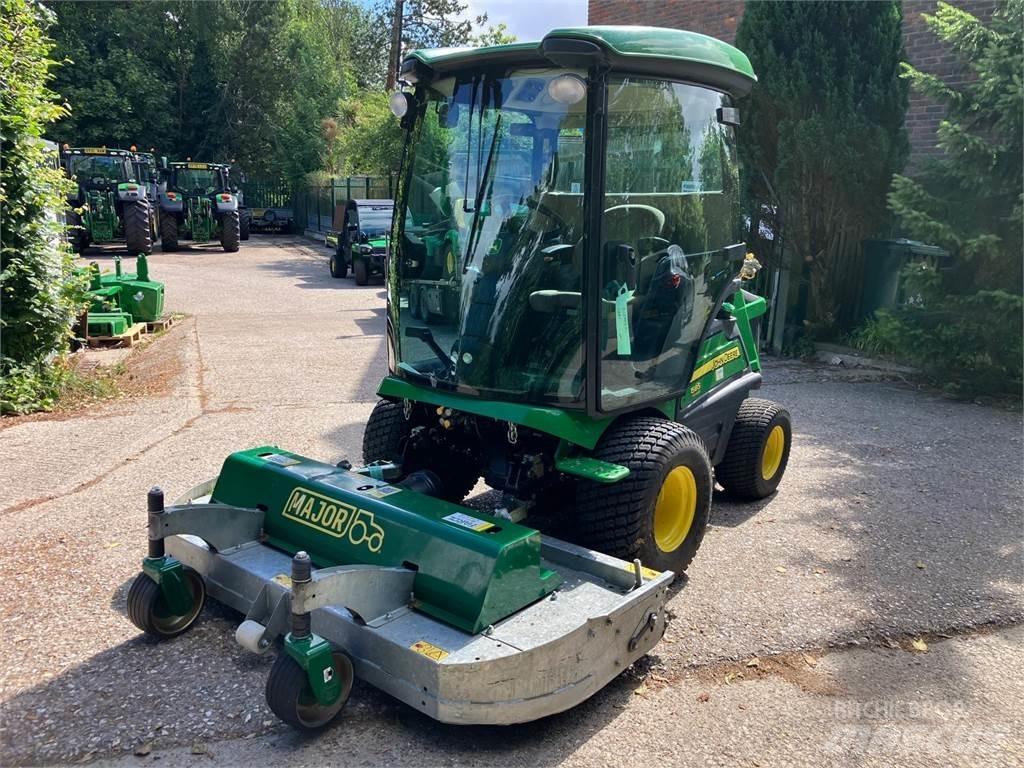 John Deere 1585 Murutraktorid