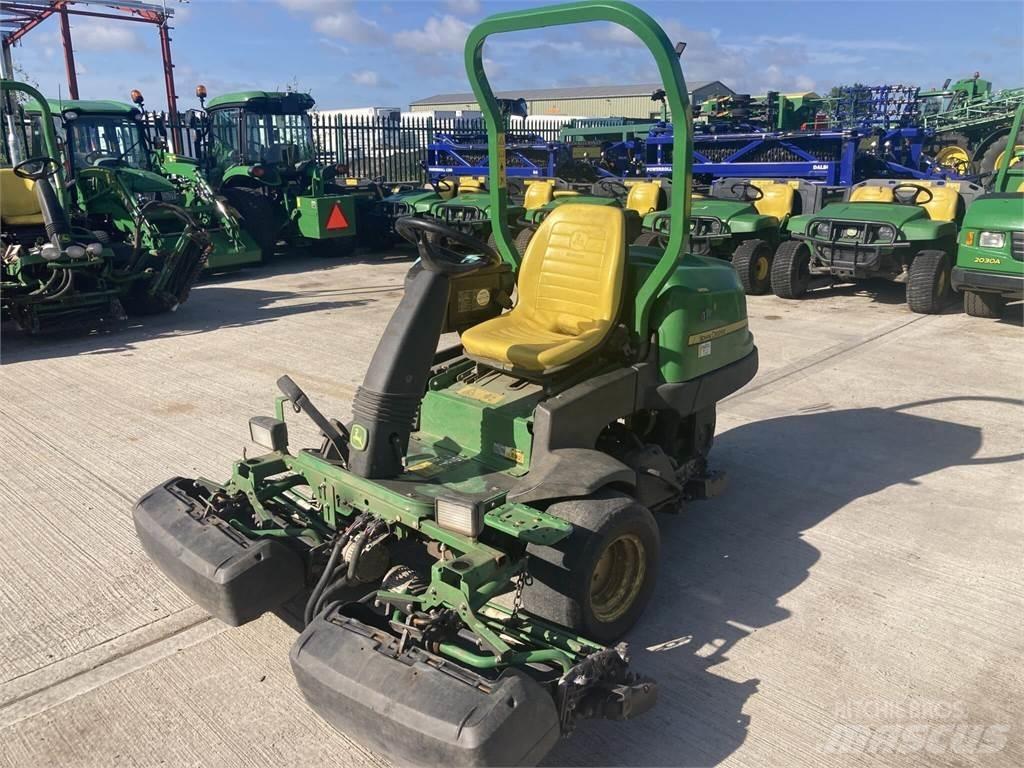John Deere 2500EH Taga jalutatavad niidukid