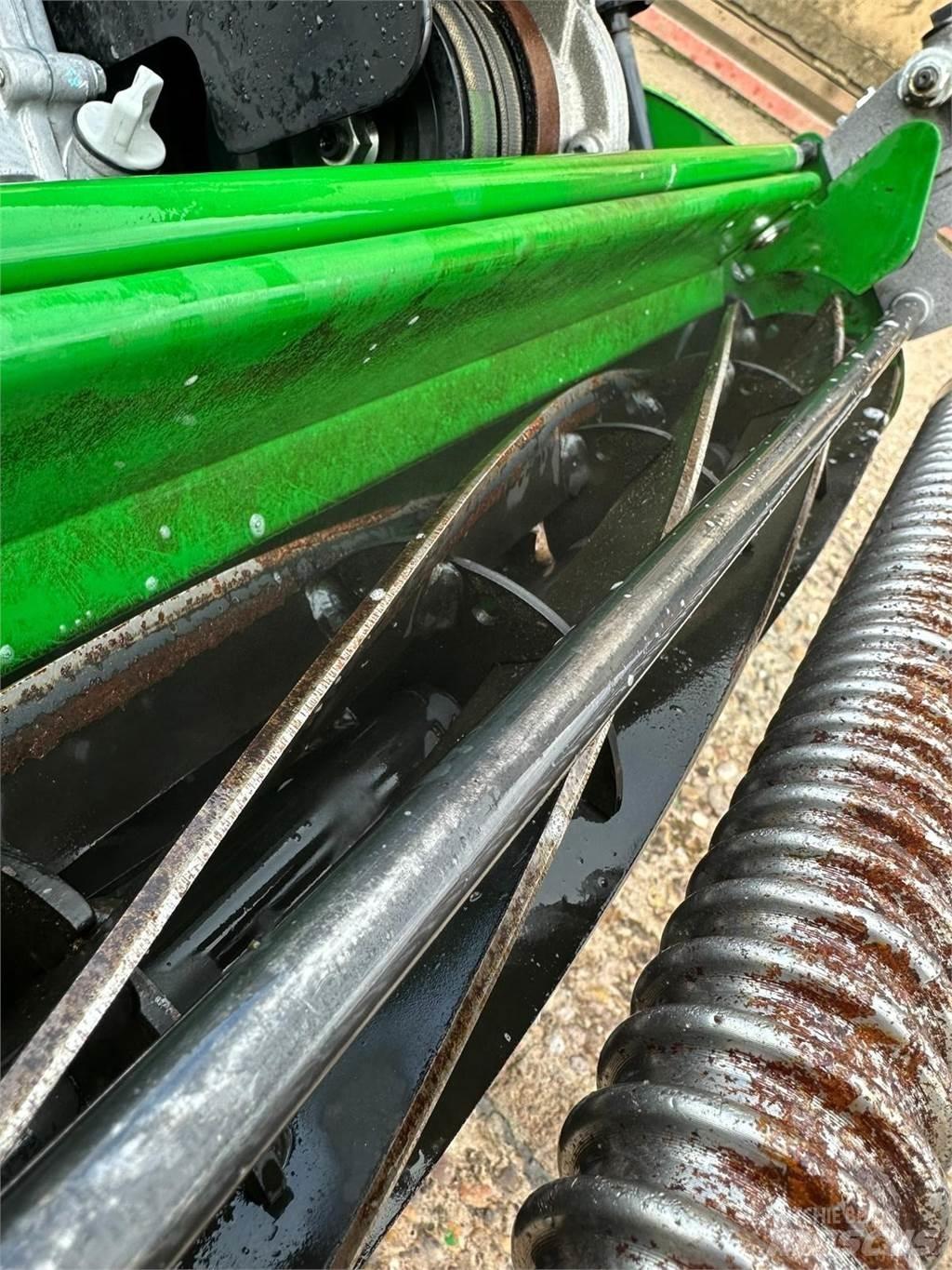 John Deere 260SL Taga jalutatavad niidukid