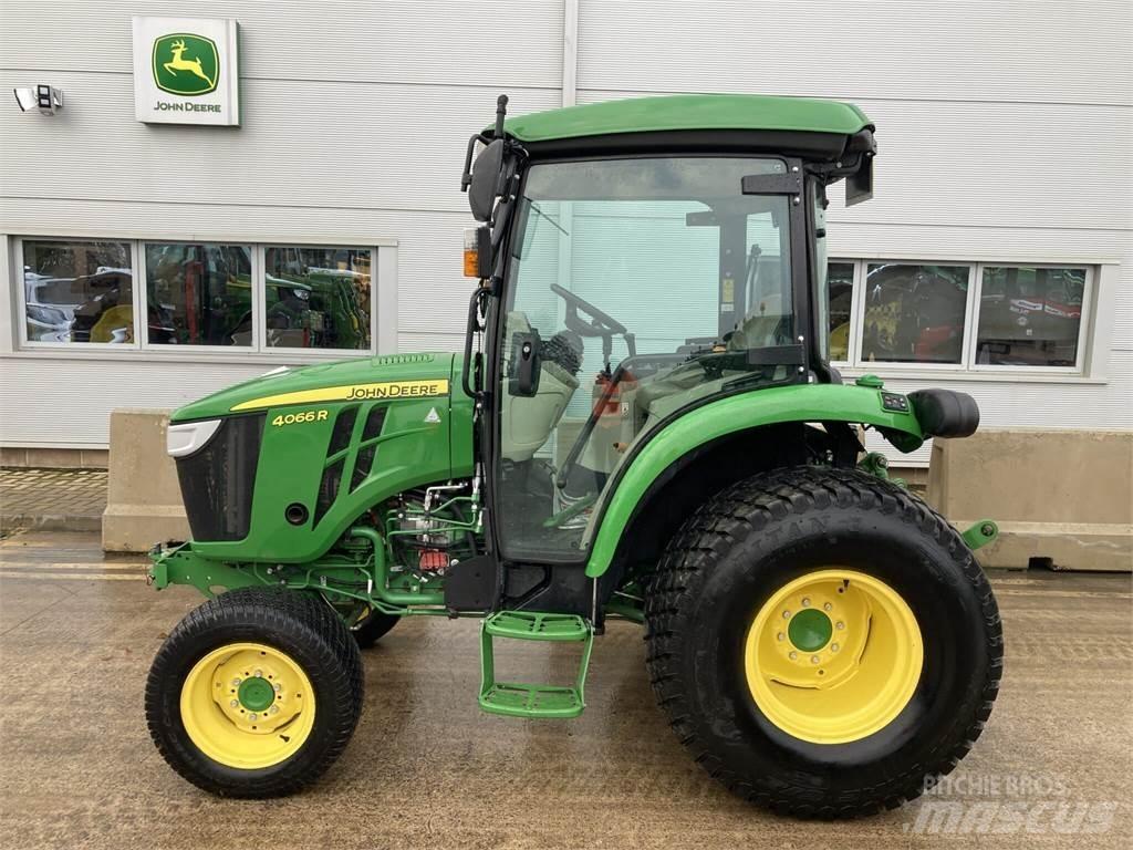 John Deere 4066R Kompakttraktorid