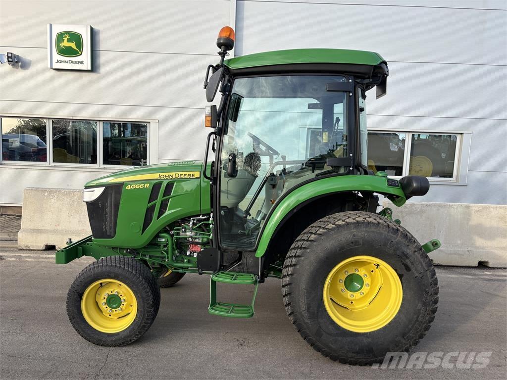 John Deere 4066R Kompakttraktorid