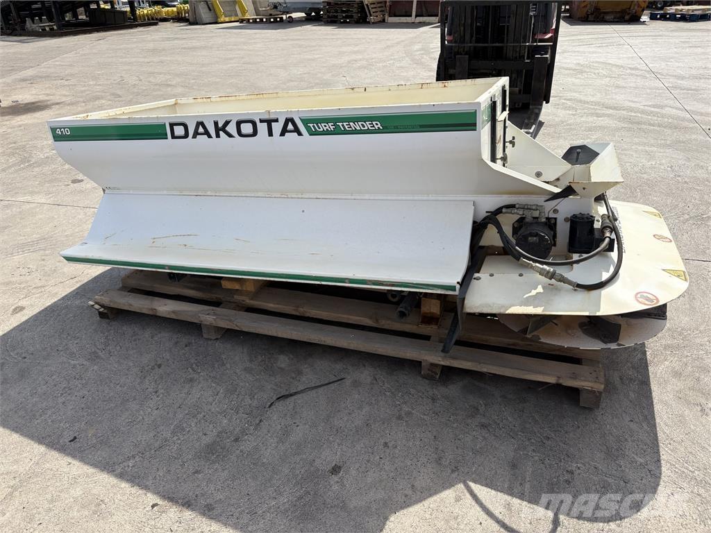 John Deere 410 Muu kommunaaltehnika