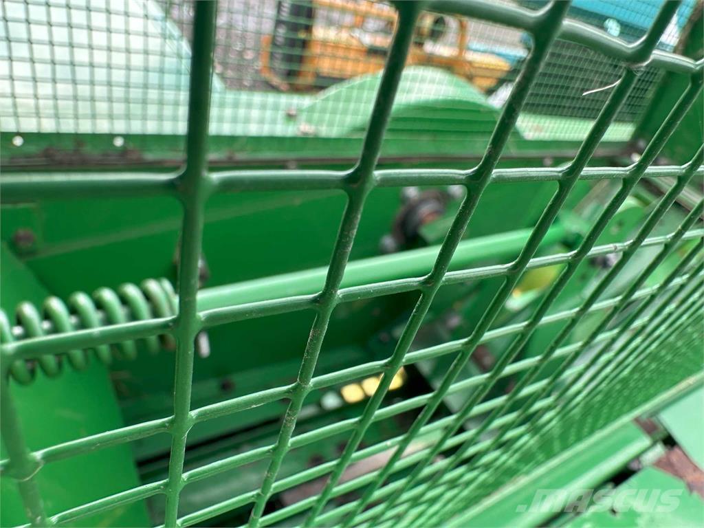 John Deere 459 Heinapressid