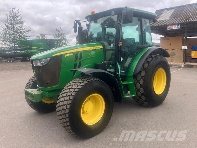 John Deere 5085M Traktorid