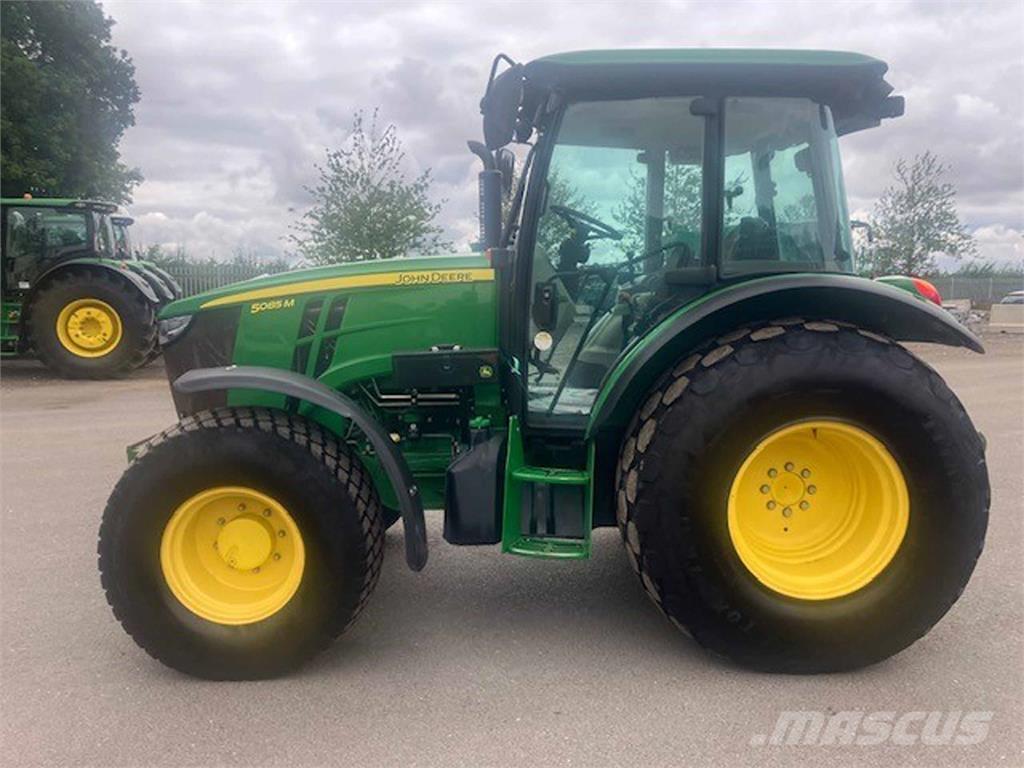 John Deere 5085M Traktorid