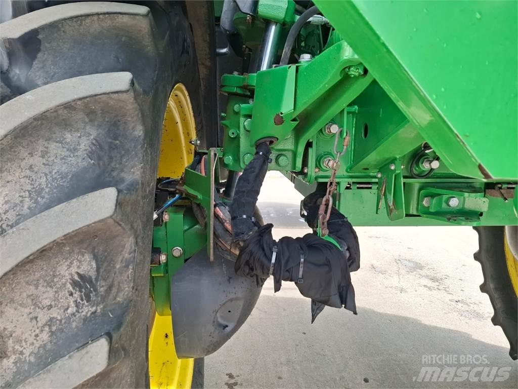 John Deere 5430i Iseliikuvad pritsid