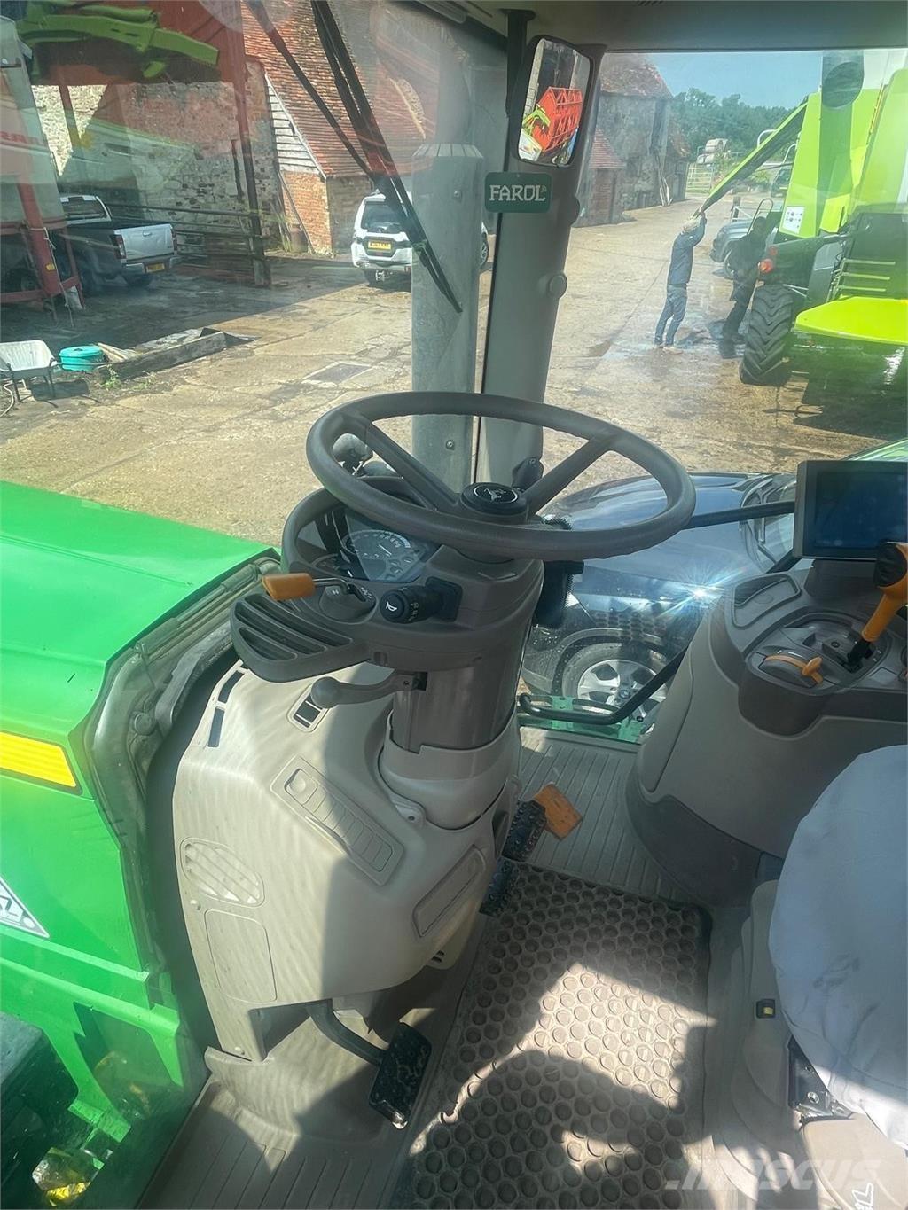 John Deere 6155R Traktorid