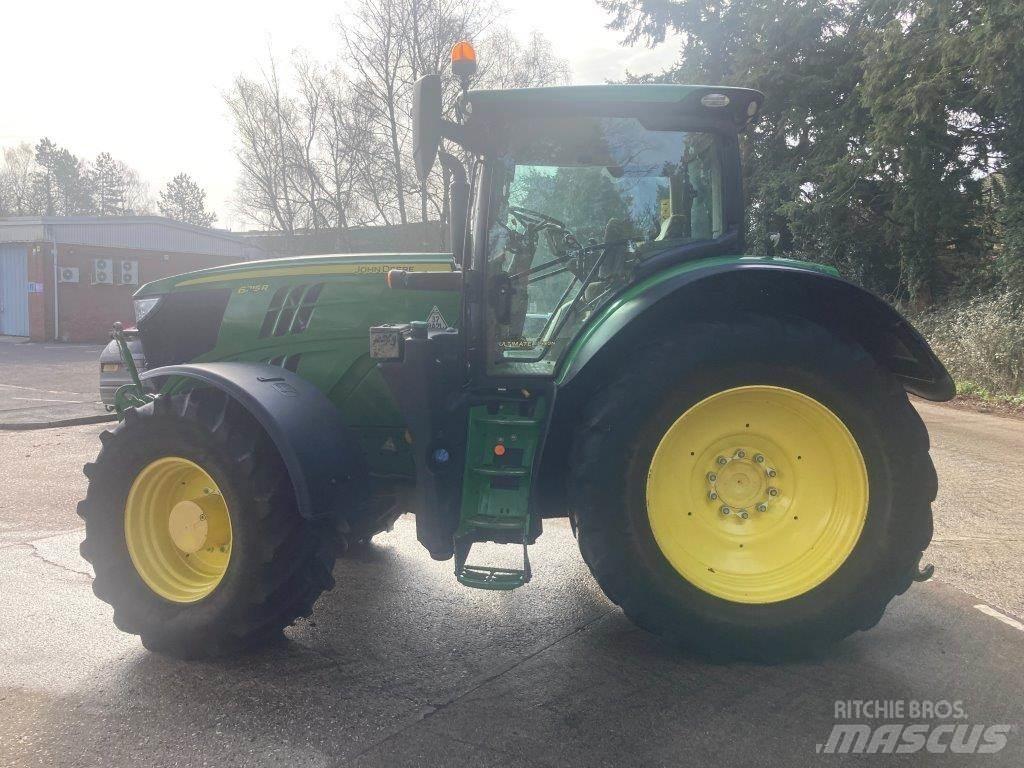 John Deere 6215R Traktorid