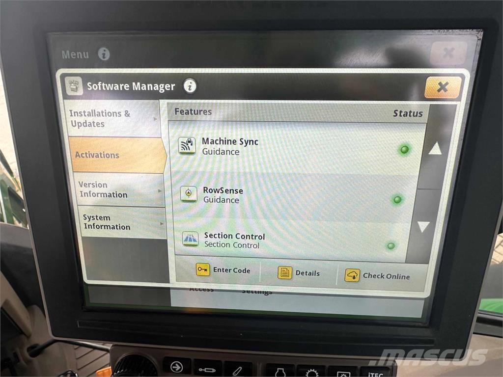 John Deere 6215R Traktorid