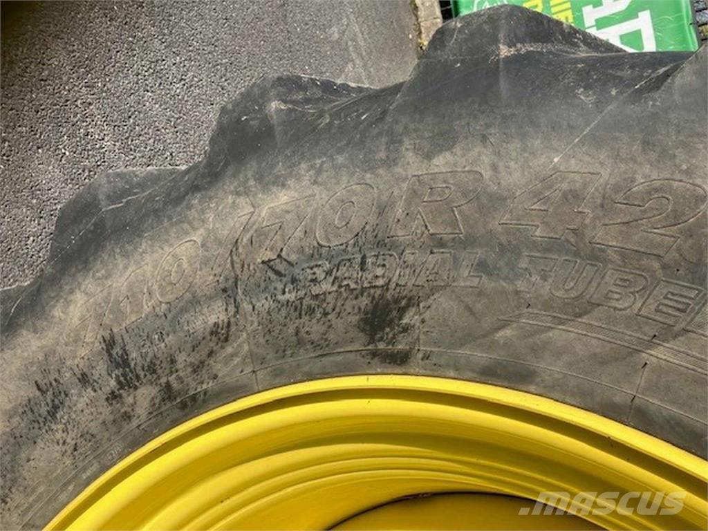 John Deere 6250R Traktorid