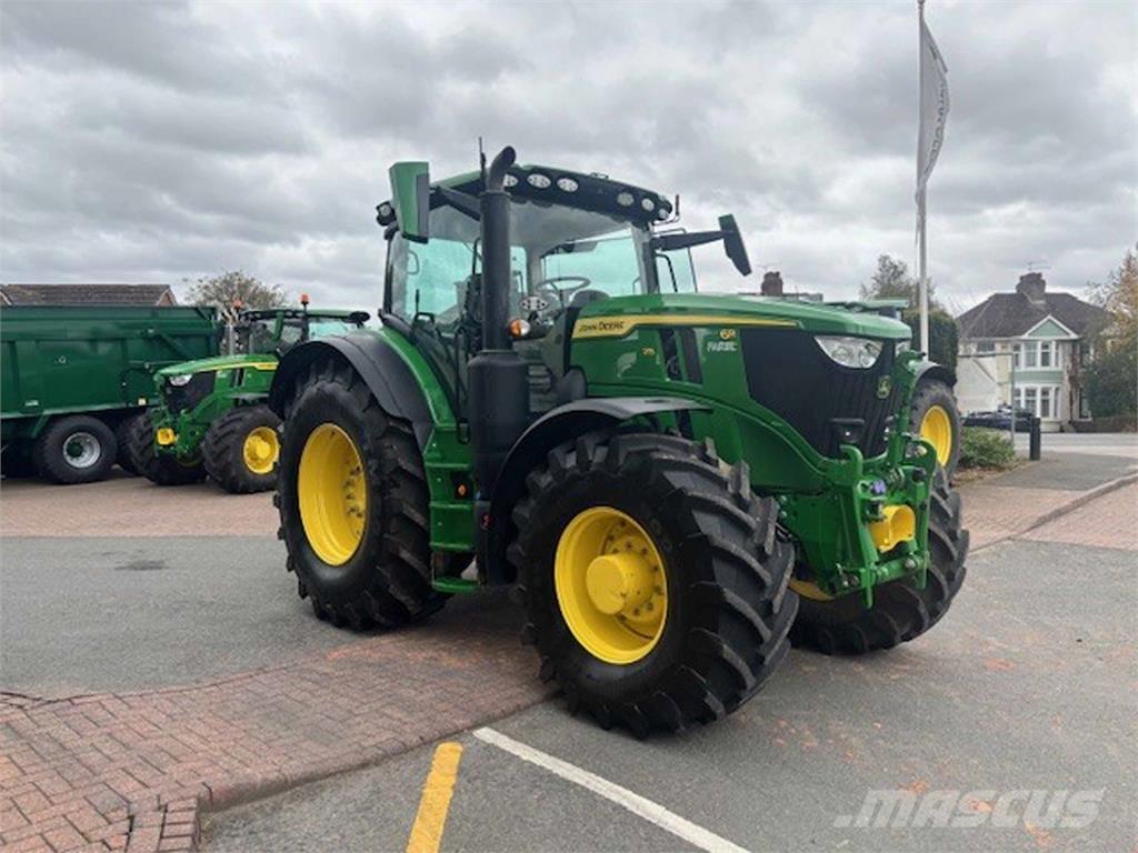 John Deere 6R 215 Traktorid
