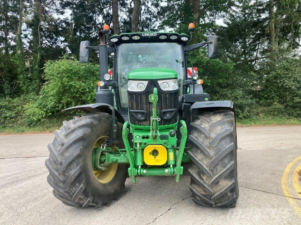 John Deere 6R 215 Traktorid