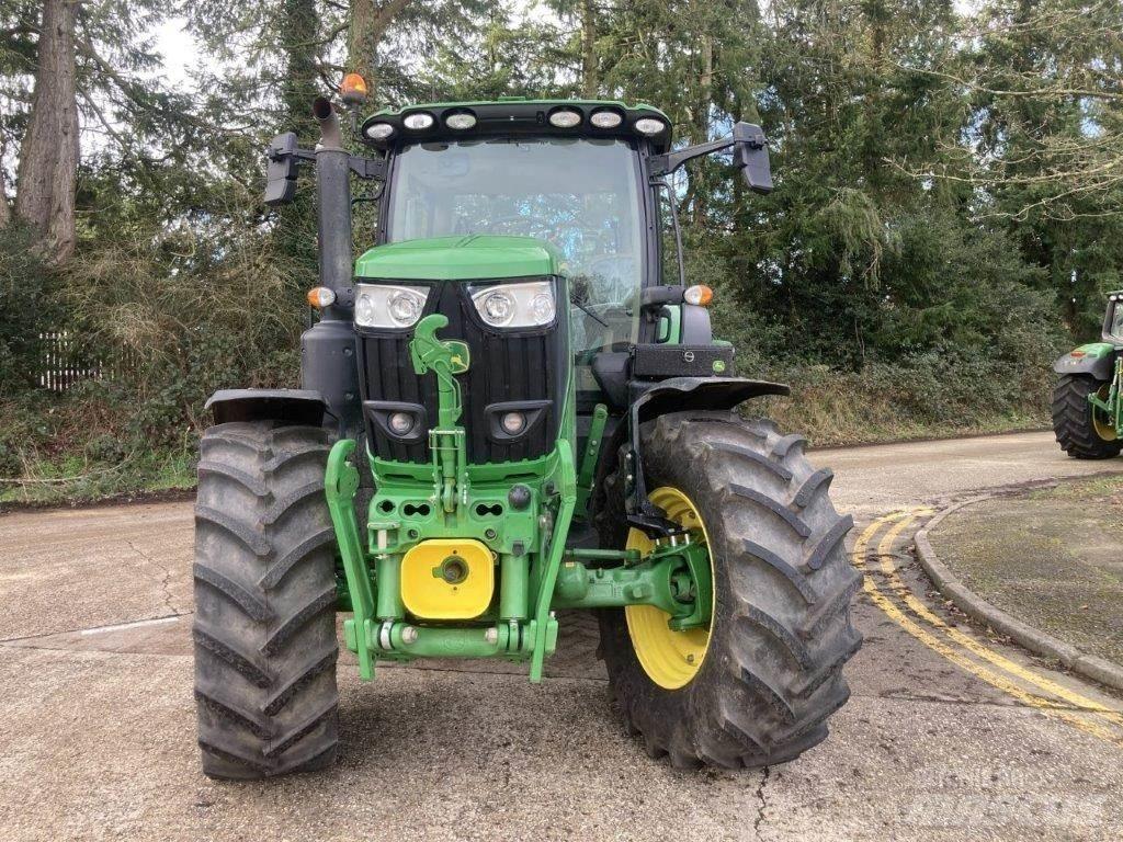 John Deere 6R 215 Traktorid