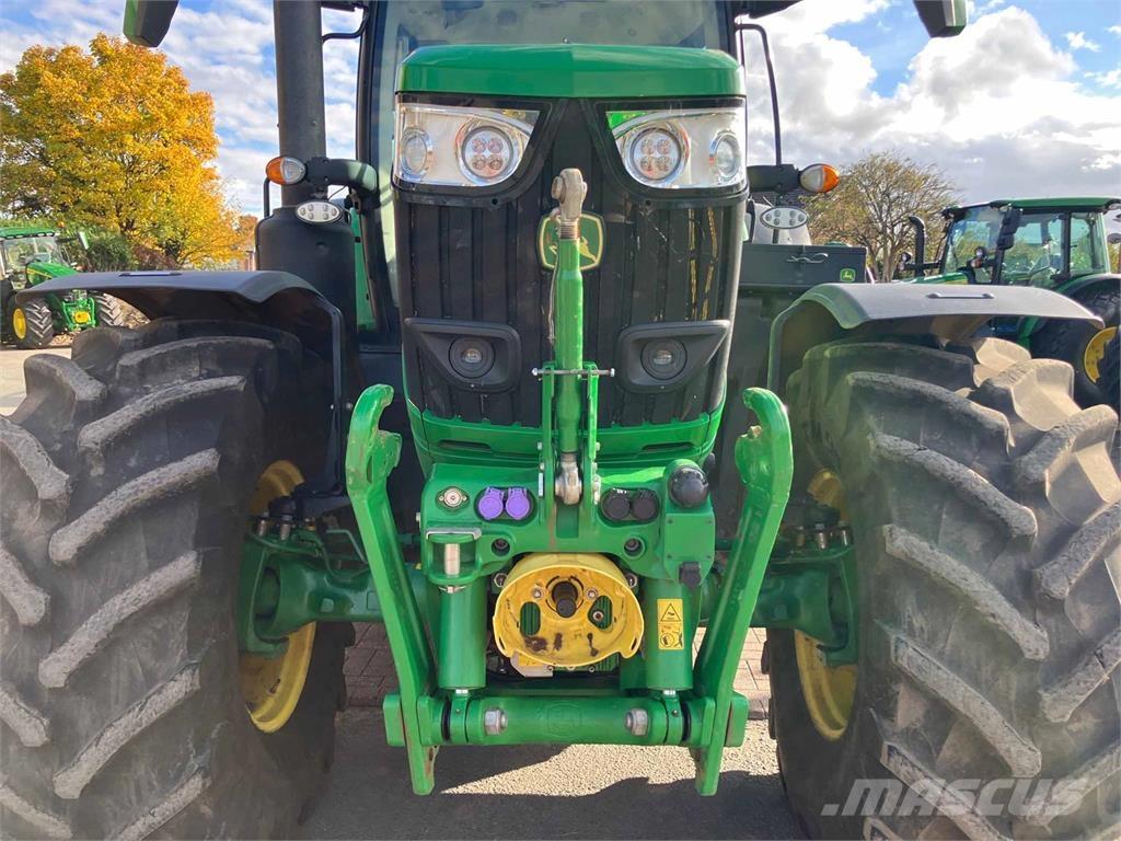 John Deere 6R 215 Traktorid