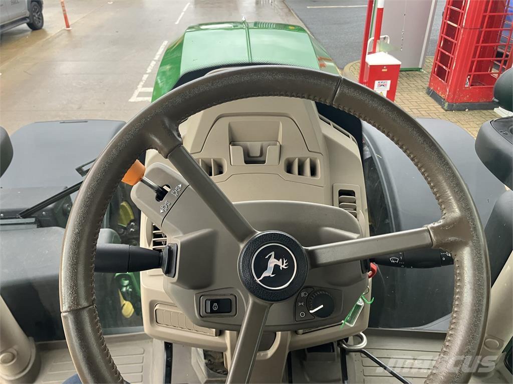 John Deere 6R 215 Traktorid