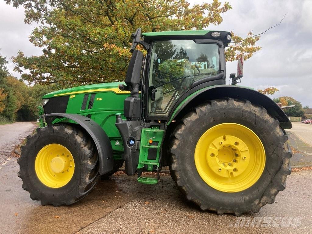 John Deere 6R 250 Traktorid