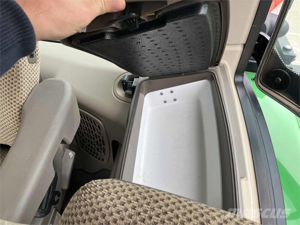 John Deere 6R 250 Traktorid