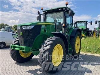 John Deere 7230R Traktorid