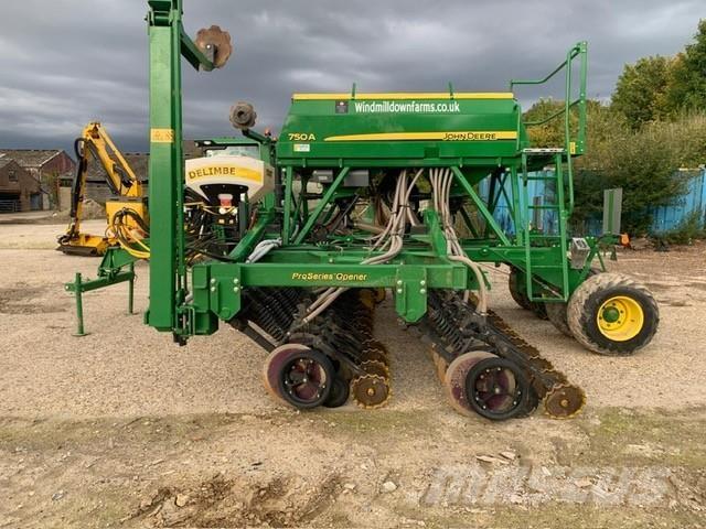 John Deere 750A Külvikud