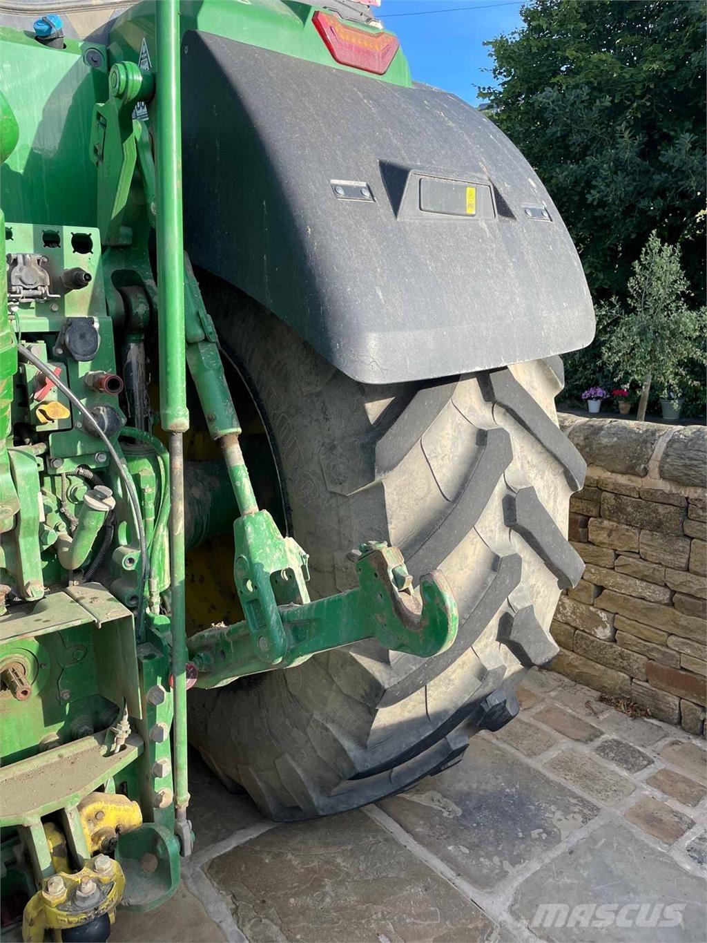 John Deere 7R 330 Traktorid