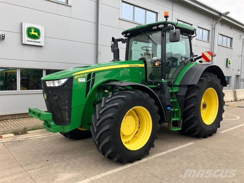 John Deere 8400R Traktorid