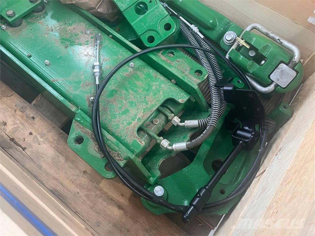 John Deere 8R Muud põllumajandusmasinad
