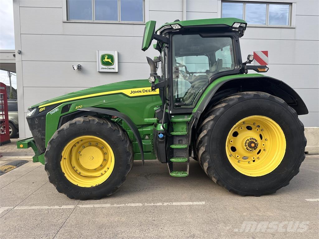 John Deere 8R 370 Traktorid
