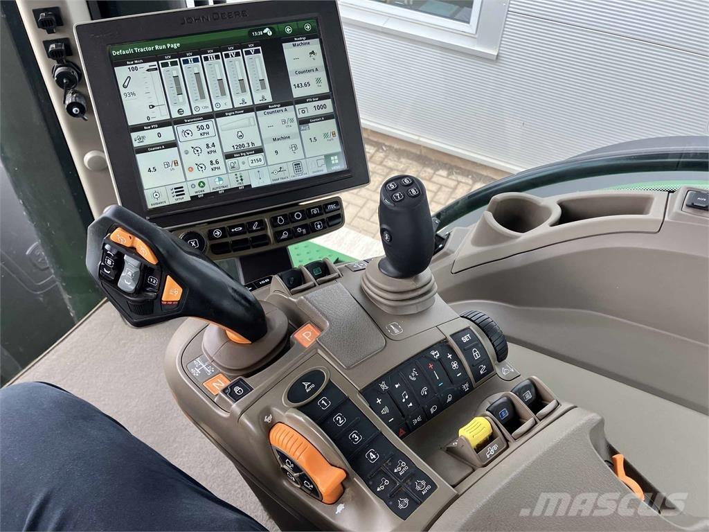 John Deere 8R 370 Traktorid