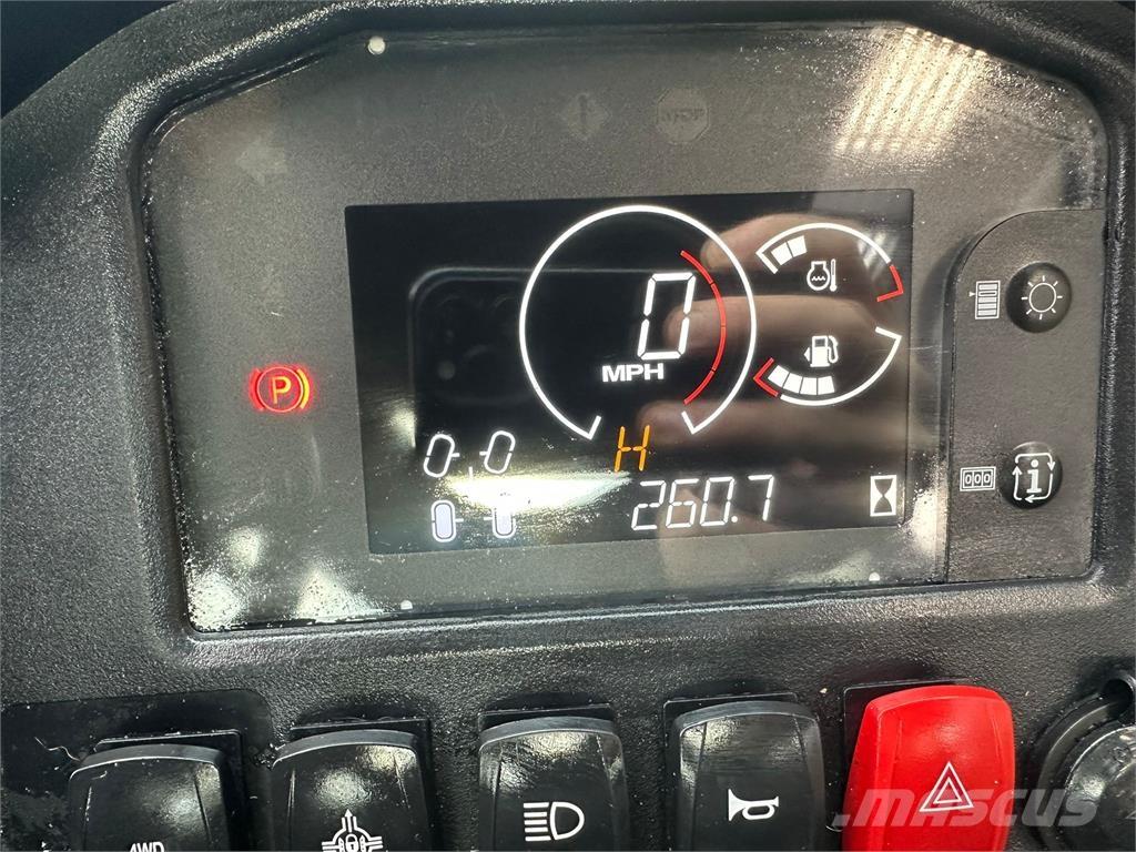 John Deere HPX815E Kommunaalteenuste tehnika