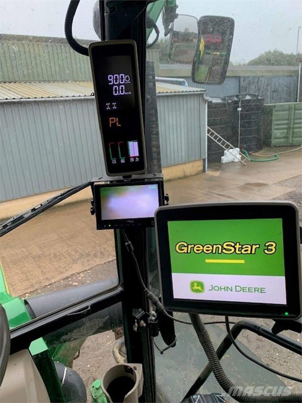 John Deere R4040i Iseliikuvad pritsid