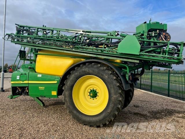 John Deere R962I Iseliikuvad pritsid