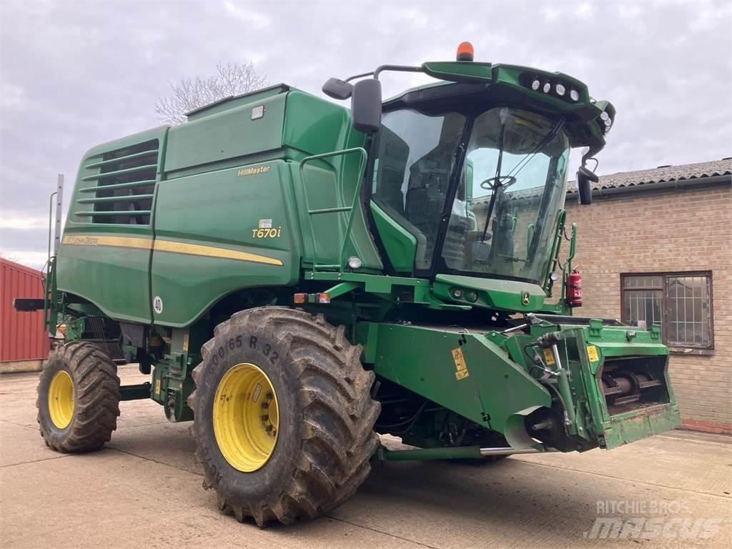 John Deere T670 HM Teraviljakombainid
