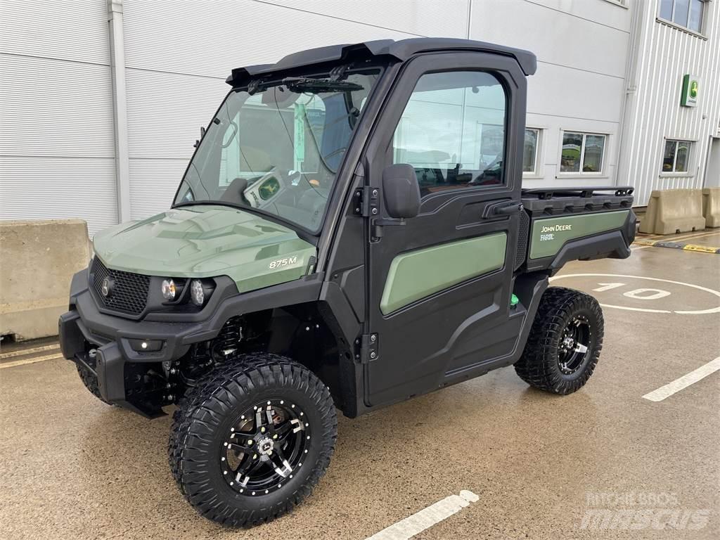John Deere XUV875M Kommunaalteenuste tehnika