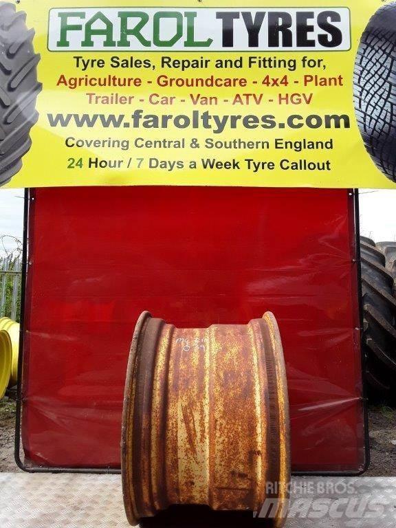 John Deere Yellow rim Rehvid, rattad ja veljed