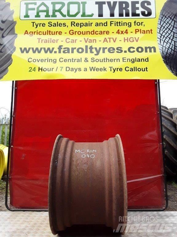 John Deere Yellow rim Rehvid, rattad ja veljed