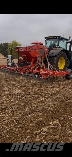 Kuhn Megant 602R Külvikud