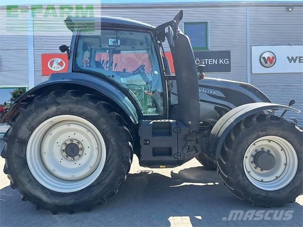 Valtra t174es Traktorid