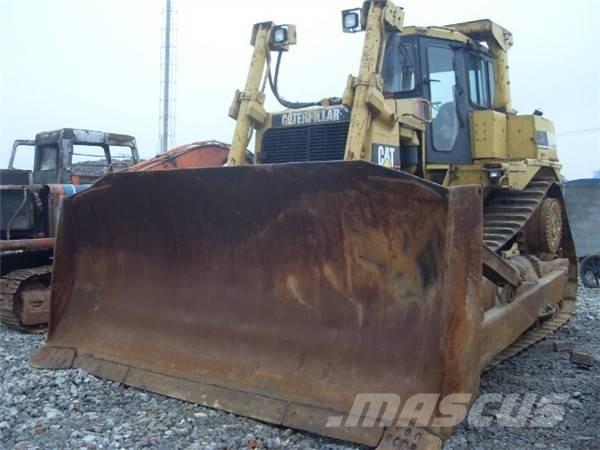 CAT D 9 R Buldooserid