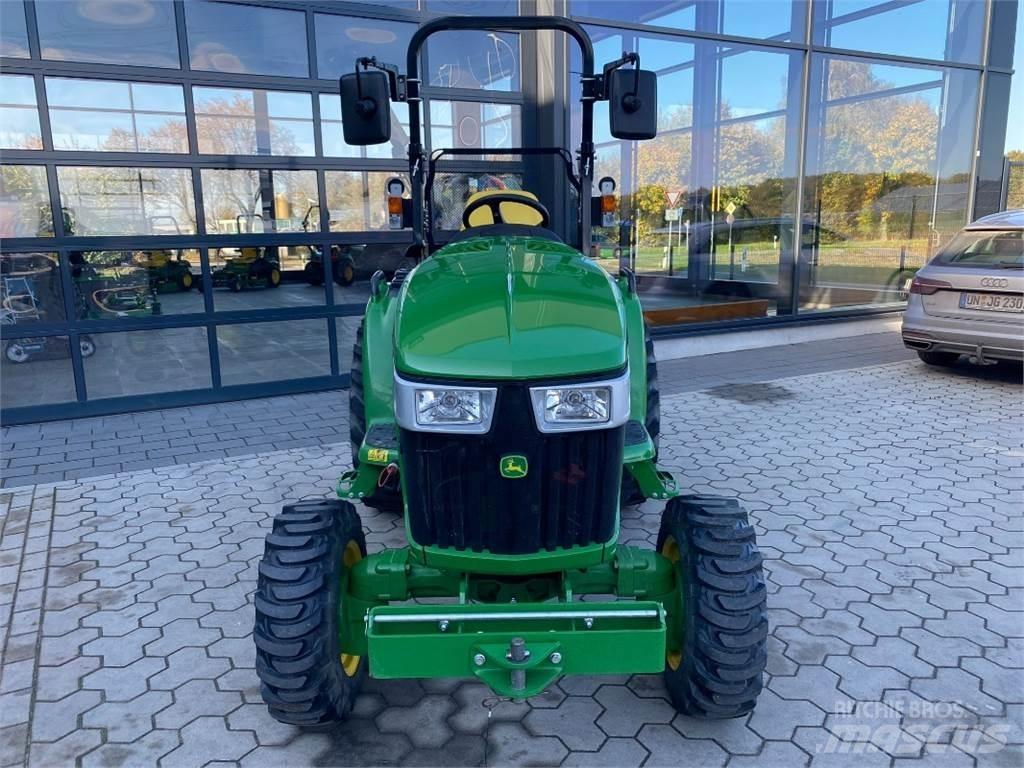 John Deere 3046R Traktorid