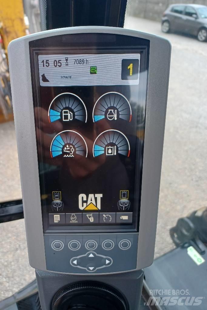 CAT 313 D Ratasekskavaatorid