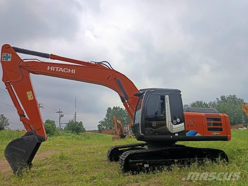 Hitachi ZX 210 Roomikekskavaatorid