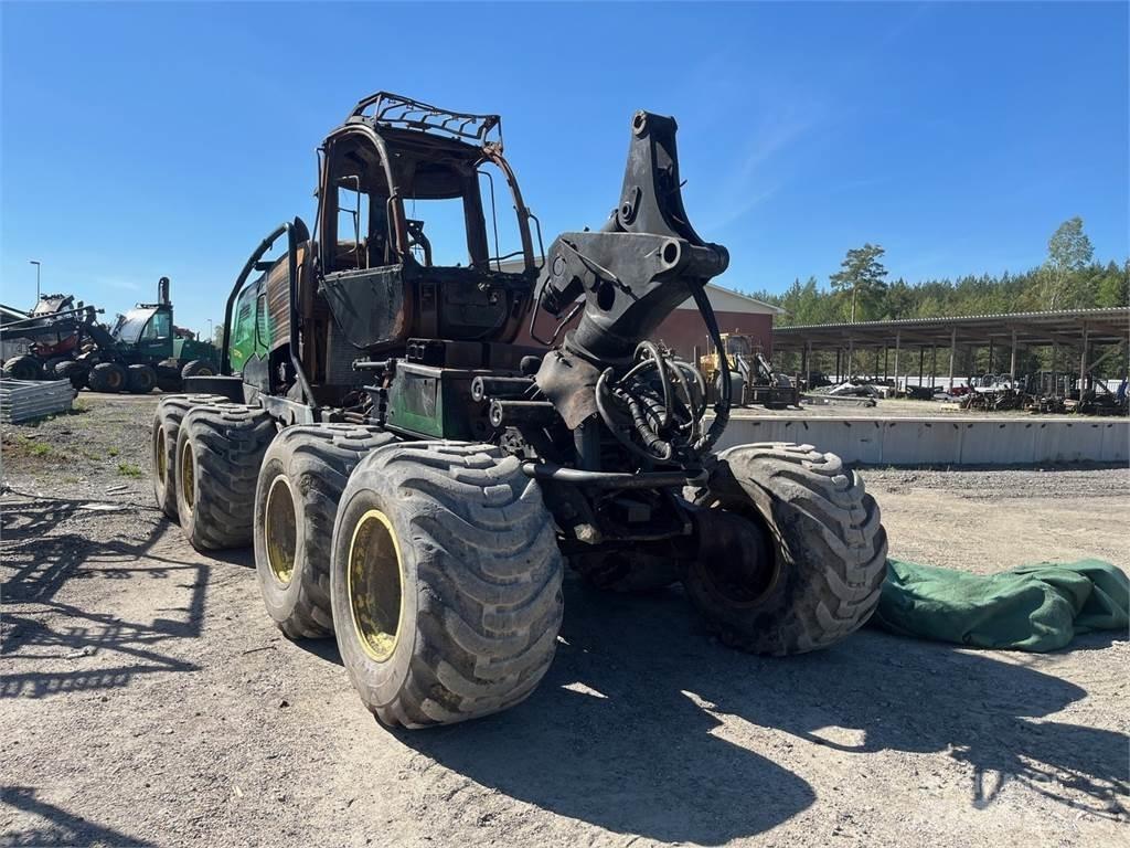 John Deere 1270E Harvesterid