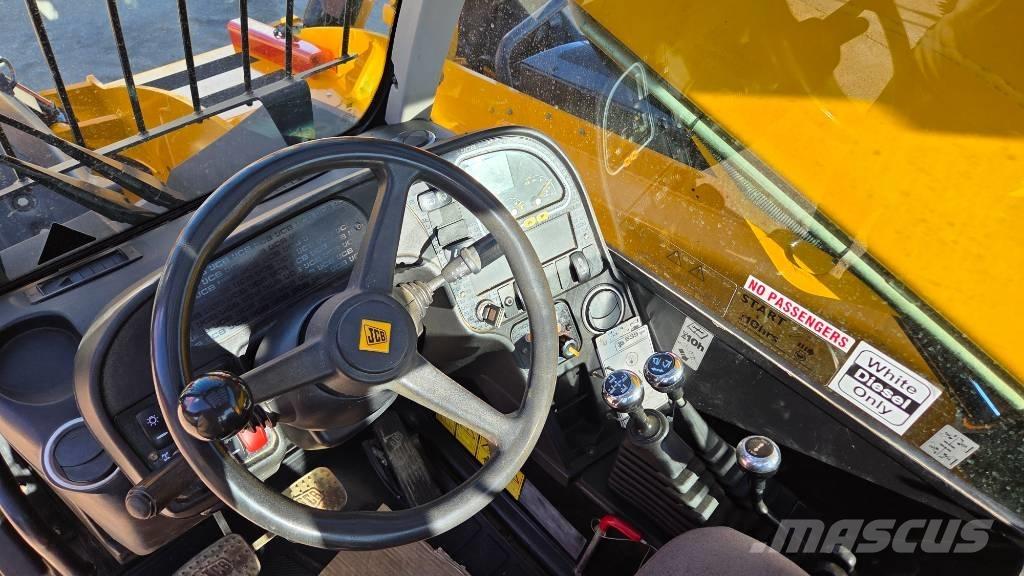 JCB 535-125 Teleskooplaadurid