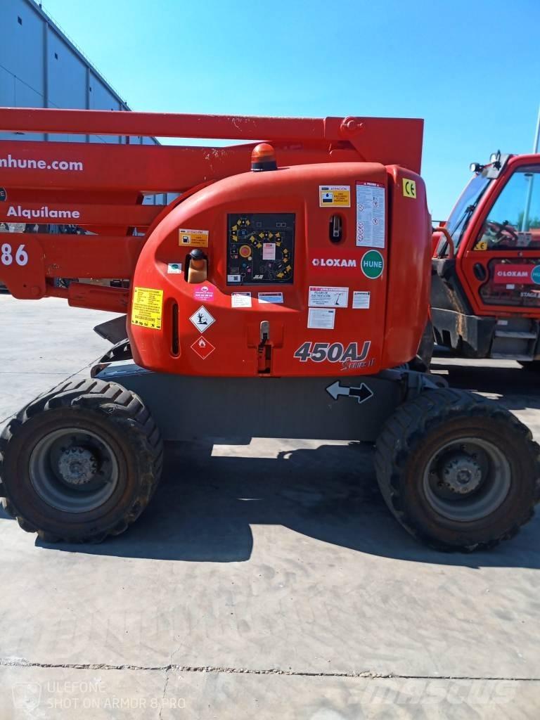 JLG 450 AJS II Iseliikuvad poomtõstukid