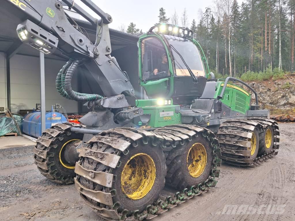 John Deere 1170G Harvesterid