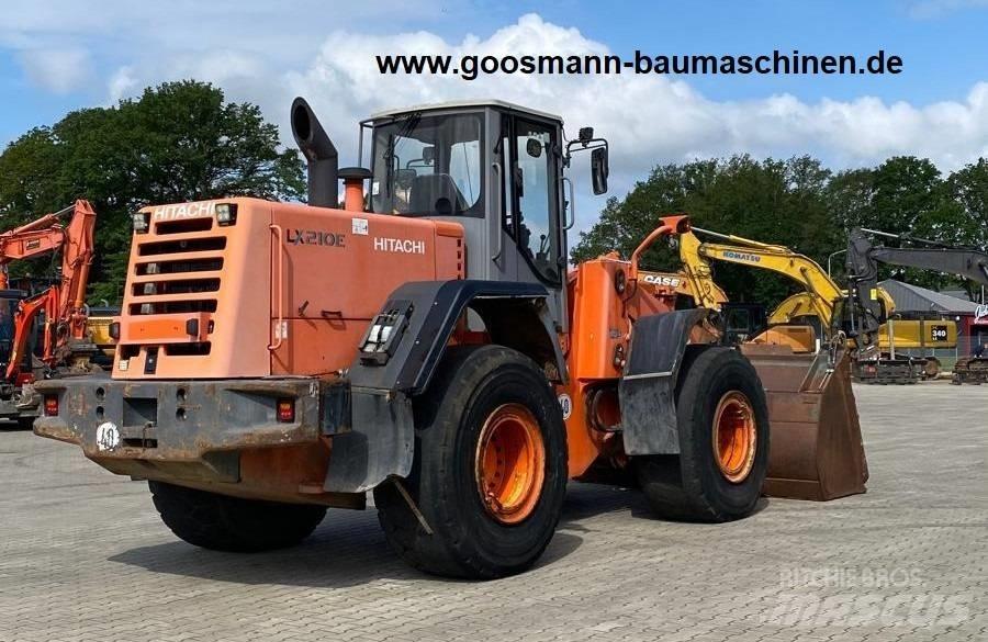 Hitachi LX 210 E Rataslaadurid
