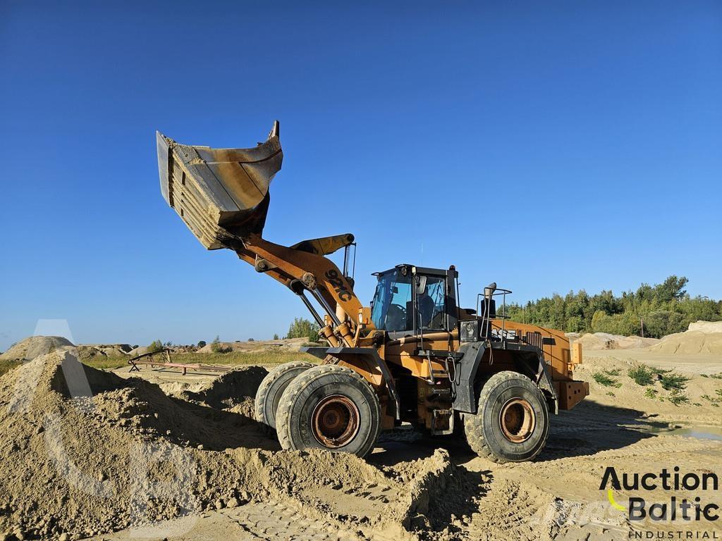 CASE 921C/2 Rataslaadurid