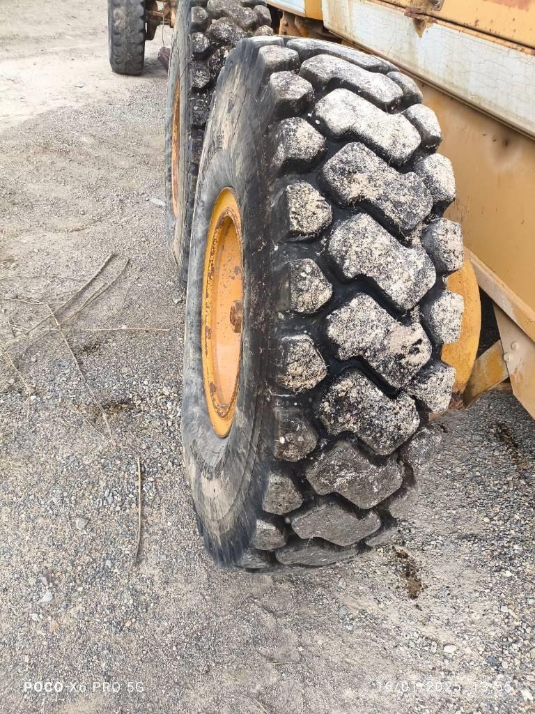 Dresser 830 Greiderid