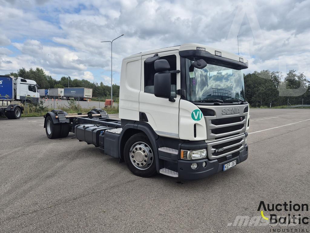 Scania P 450 Raamautod