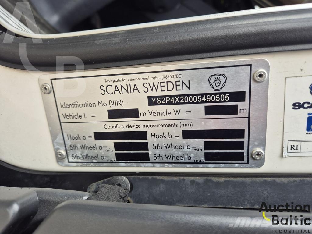 Scania P 450 Raamautod